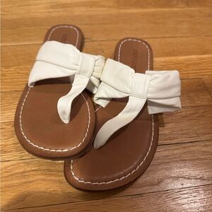Bernardo white Leather Sandals